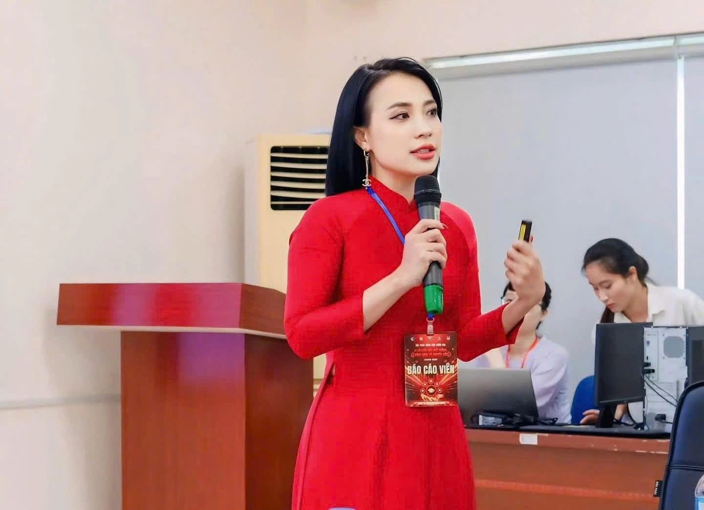 Lãnh đạo FPT Schools chia sẻ giải pháp đo năng lực số cho học sinh bằng AI