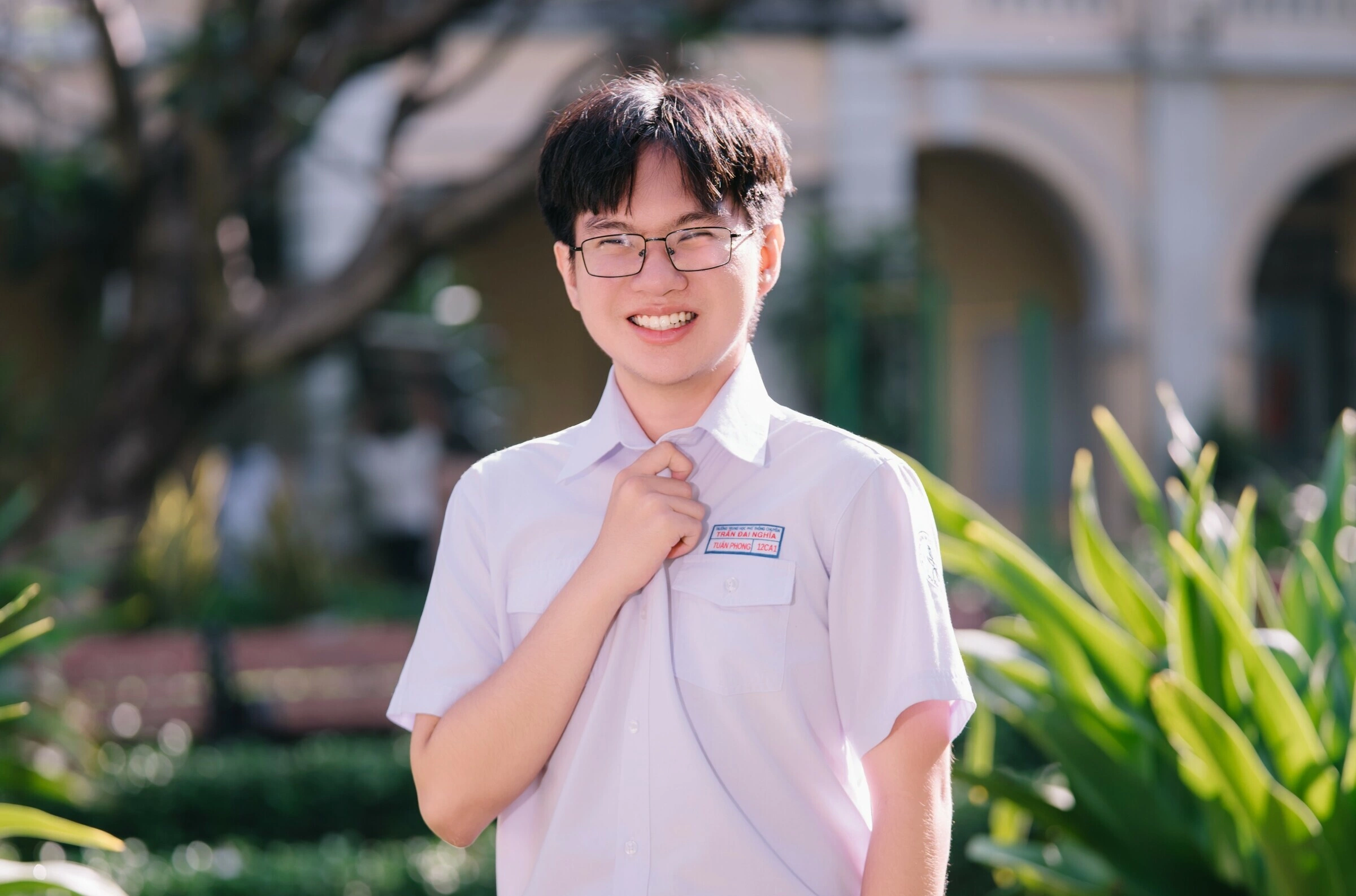 Nam sinh đạt 'hat-trick' giải quốc gia, 9.0 IELTS chọn học Sư phạm